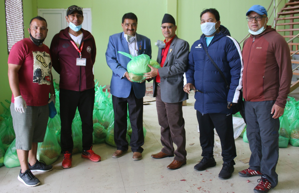 कीर्तिमानी रजत विजेता राजभण्डारीको सहयोगमा पीडितलाई राहत