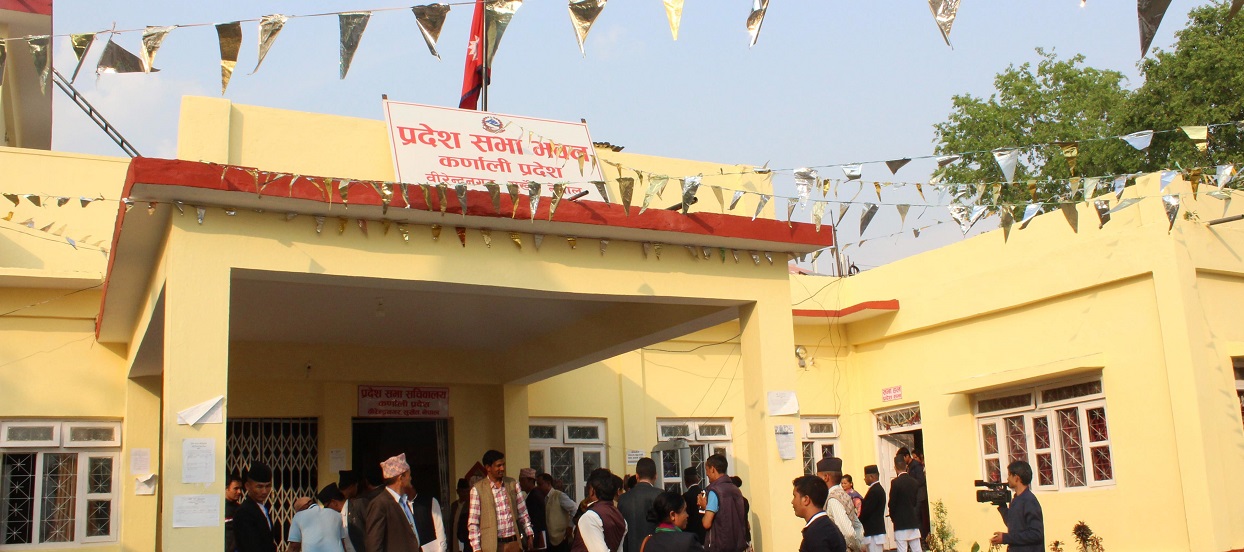 कर्णाली प्रदेश : विपक्षी एमालेका मन्त्रीहरुले राजीनामा दिने