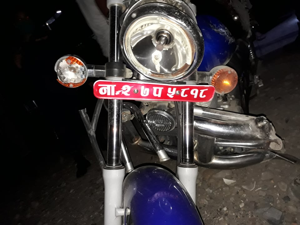 खैरहनीमा ट्रकले मोटरसाइकललाई ठक्कर दिँदा एक जनाको मृत्यु
