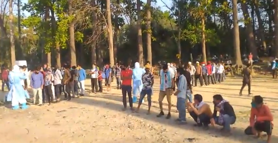 गौरीफन्टा नाकामा नेपाली अलपत्र !