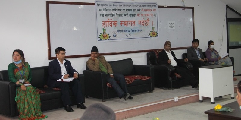 मुख्यमन्त्री र मन्त्रीबाटै सरकारको निर्देशनको अवज्ञा