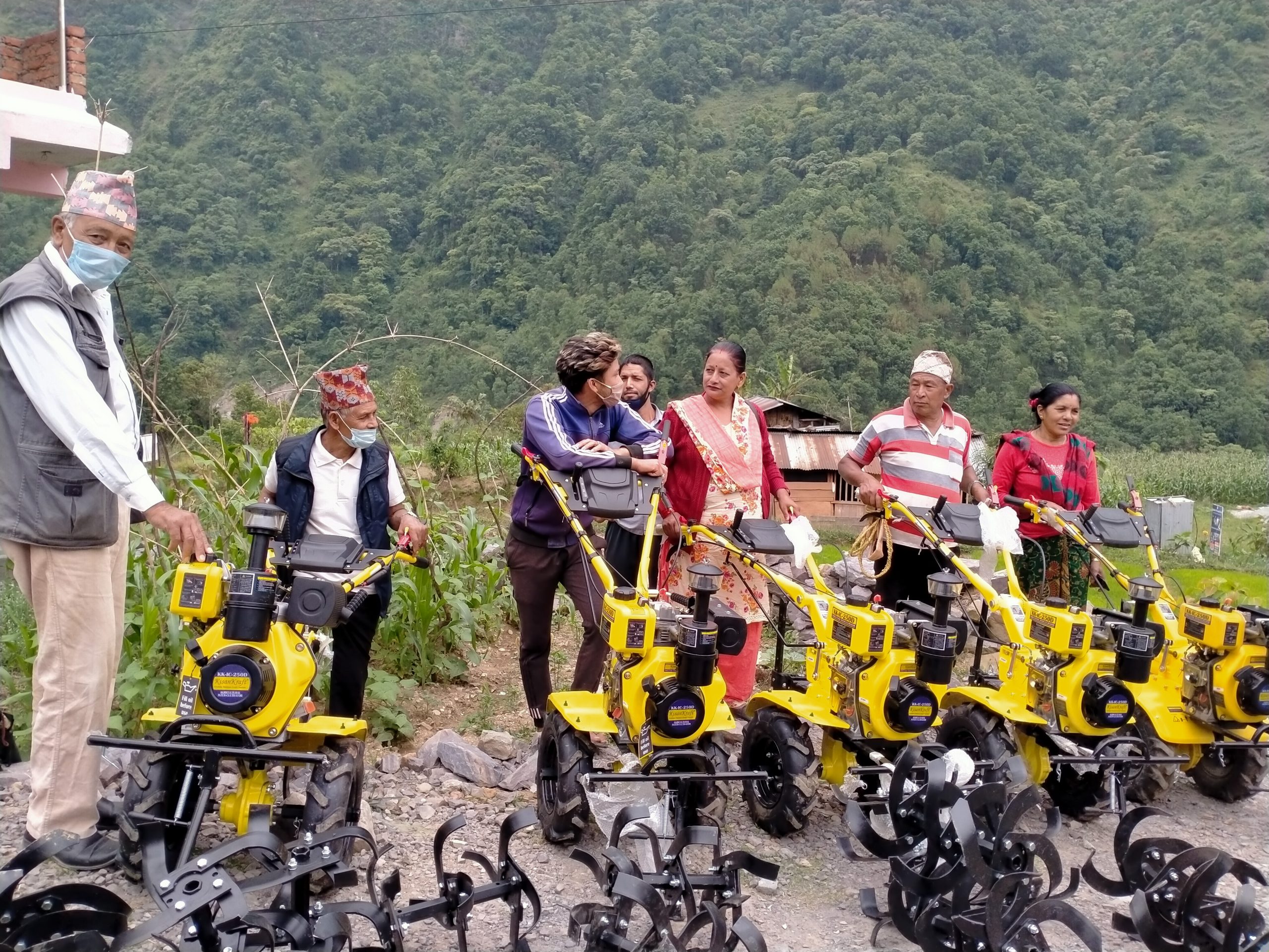कृषिमा आधुनिकीकरण : कृषकलाई आधुनिक मिनी हलो
