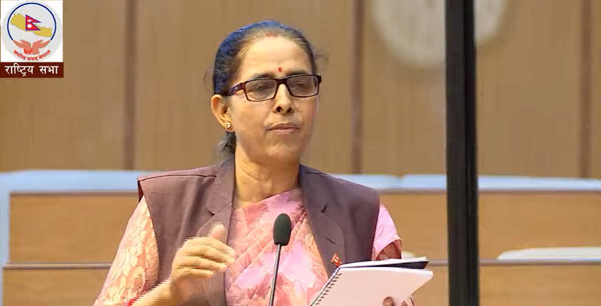 सत्तारुढ दलकी सांसदको गुनासोः ‘आफ्नै पार्टीको सरकारले फुटबल जस्तै दौडायो’
