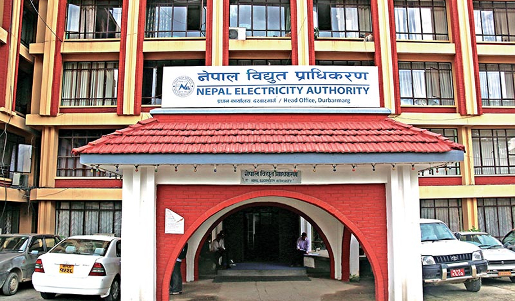 कुलमानको बिदाइसँगै निमित्त कार्यकारी निर्देशकमा लेखनाथ कोइराला
