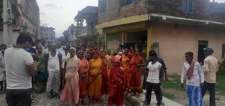 व्यापार राख्न नदिएकाे भन्दै विराटनगरका फुटपाथ व्यापारी आन्दोलित