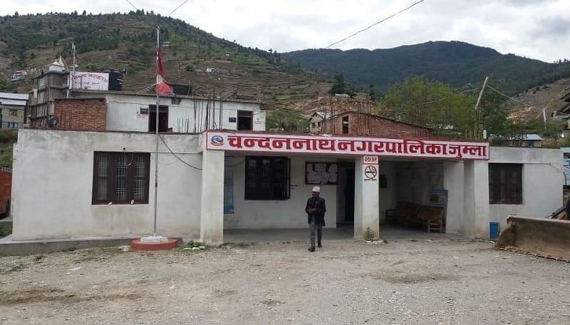 कोरोना सङ्क्रमित बढेपछि जुम्लाको चन्दननाथ नगरपालिकाका दुई वडा सिल
