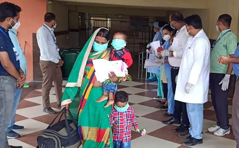 वीरगञ्जमा डेढ वर्षका बालकसहित ११ जना कोरोना संक्रमित डिस्चार्ज