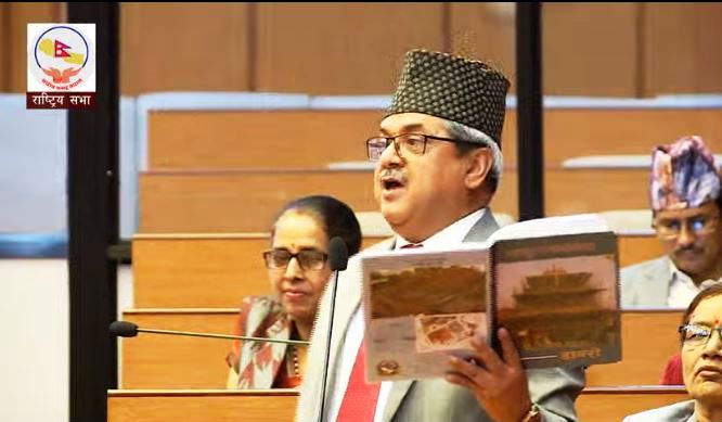 ‘अब हामी धेरै ‘सरिताहरु’ चाँडै अंगीकृत बनाएर सांसद बनाउने मेलोमा छैनौँ’