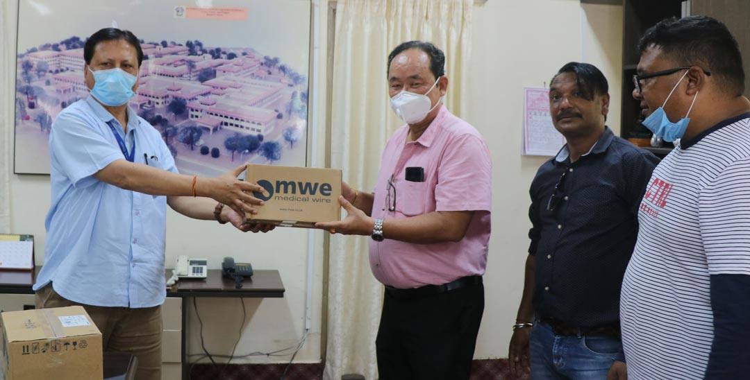 सुनसरी टेक्निकल कलेजद्वारा वीपी प्रतिष्ठानलाई भिटिएम प्रदान