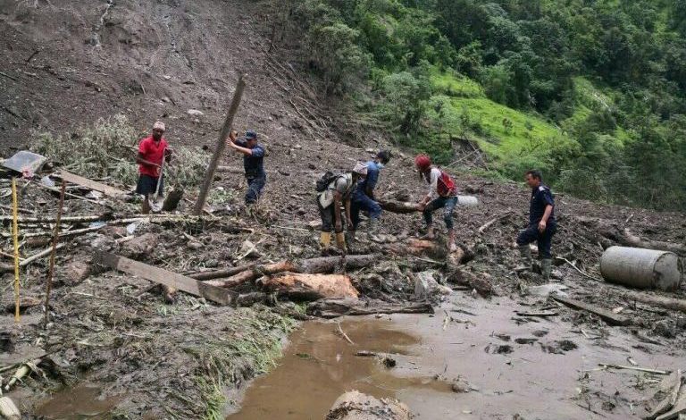 संखुवासभा पहिरो-उद्धार टोली पुग्न अझै केही समय लाग्छ : प्रजिअ आचार्य