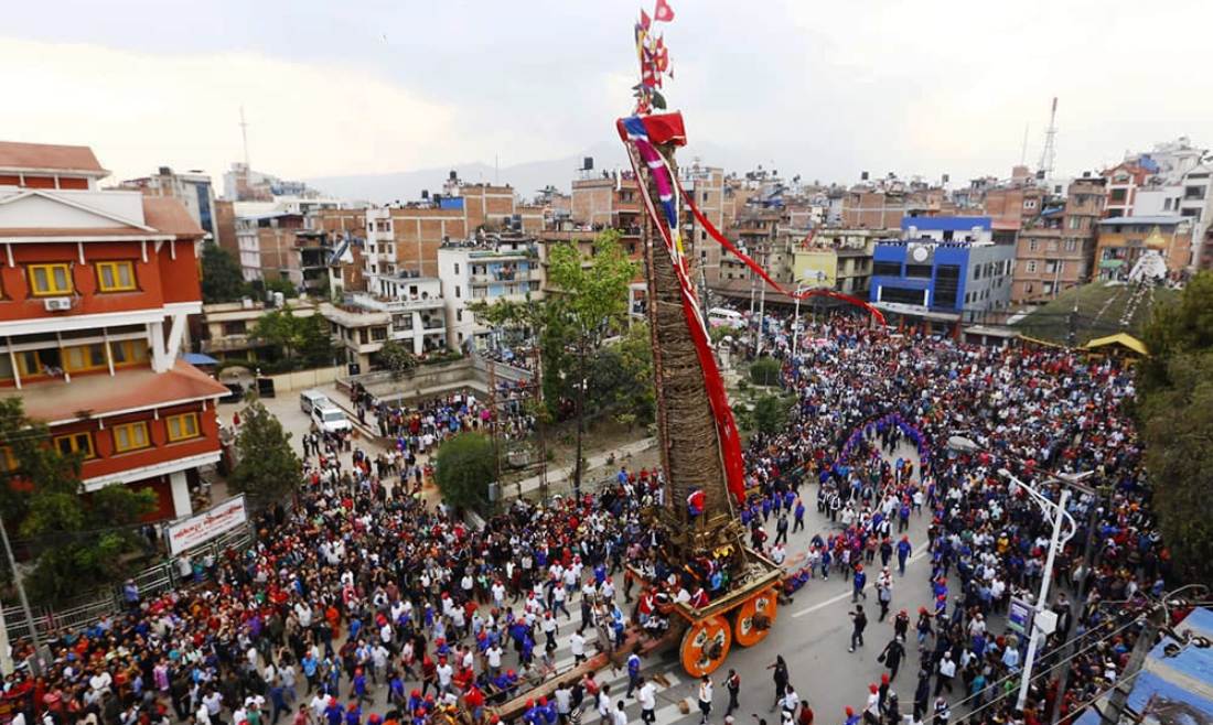 रथ तान्ने क्रममा ट्राफिक कुट्ने ६ जनामा काेराेना संक्रमण पुष्टि