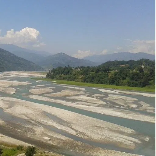 इन्द्रावती नदीले बगाएर काभ्रेको मण्डनदेउपूरका ३ जना बेपत्ता