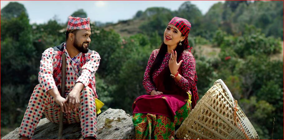 सुनिता र बिक्रमको बहुप्रतिक्षीत गीत ‘आधा माया’ बजारमा (भडियो सहित)