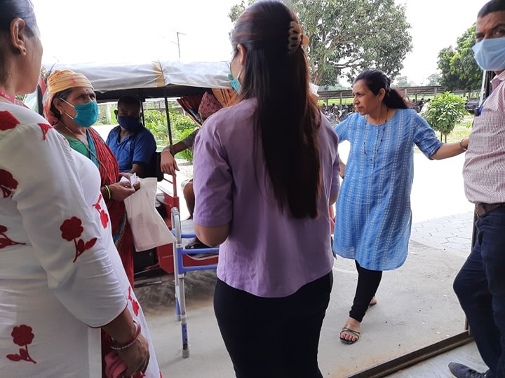खैरहनीमा २२२ वटा अपाङ्ग परिचयपत्र वितरण