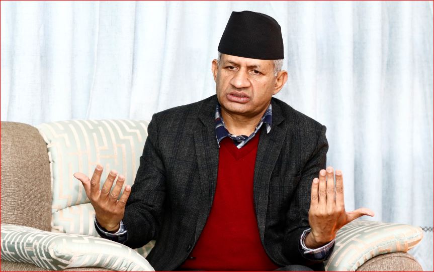 नेकपा वृतमाथि प्रदीप ज्ञवालीको नजर, ‘धुरी खाँबो भाँचियो भने घरै भत्किन्छ’