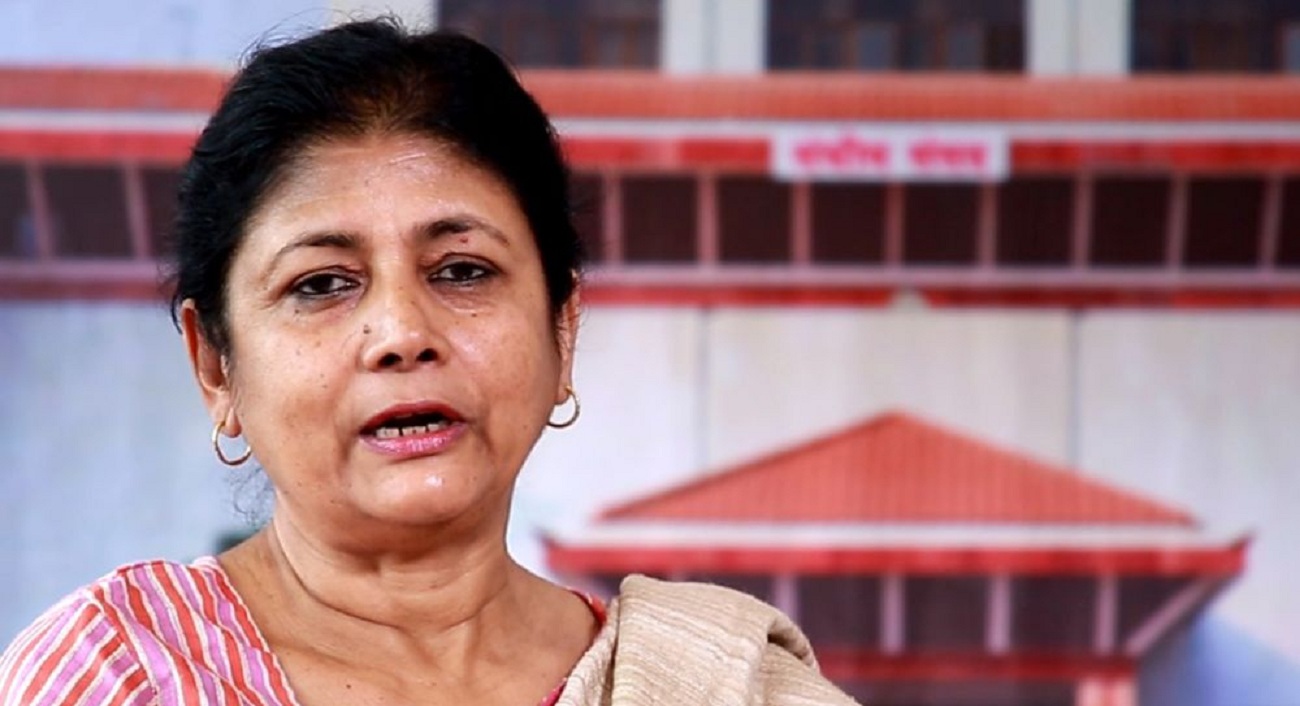 सांसदबाट निष्कासित भइन् सरिता गिरी, रिक्त भयो पद
