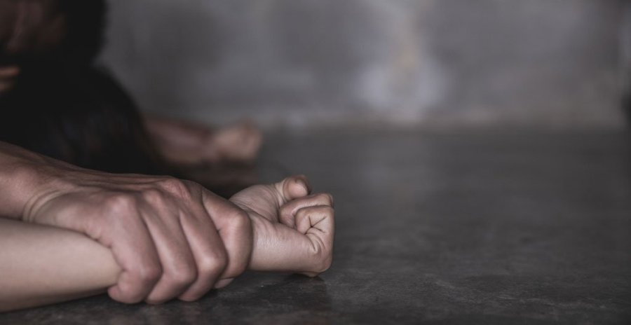 शिक्षकले नै गरे छात्रामाथि बलात्कार, बच्चा जन्मेपछि घटना सार्वजनिक