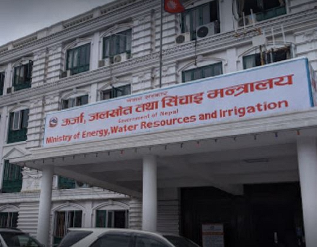 डेडिकेटेड र ट्रङ्क लाइन महसुल विवाद: सुल्झाउने जिम्मा ऊर्जा मन्त्रालयलाई