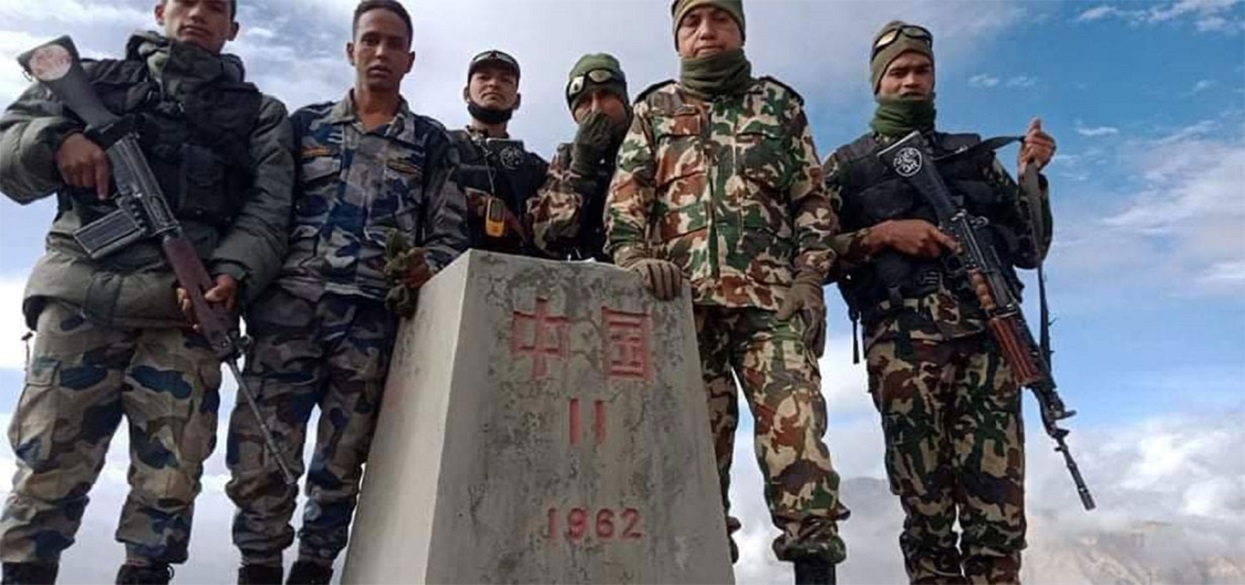 नेपाल-चीनबीचको सीमा विवाद : ५८ वर्षपछि टाकुले लेकमा भेटियो ११ नम्बर पिलर