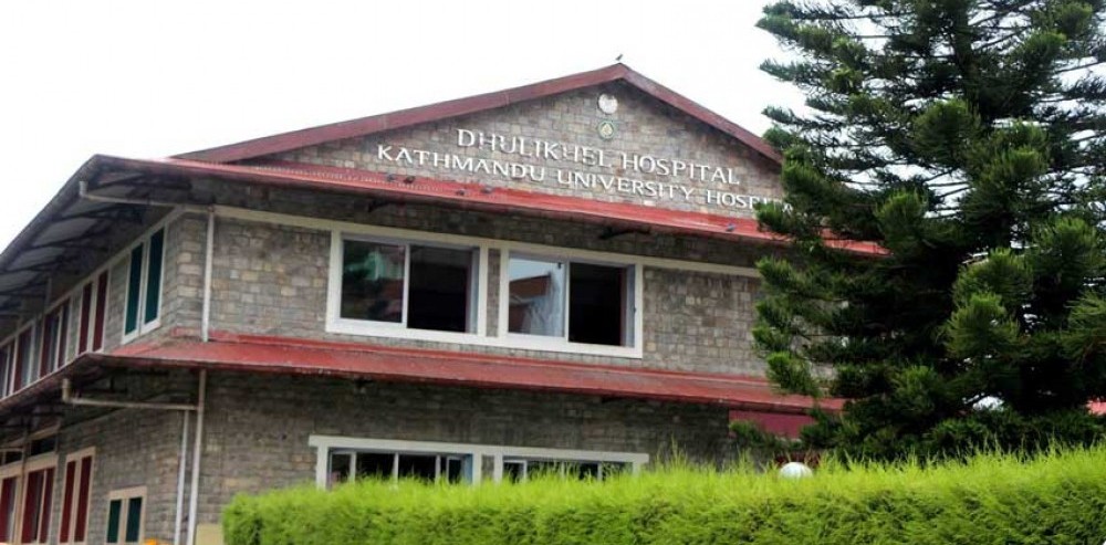 १९ दिनदेखि भेन्टिलेटरमा उपचाररत संक्रमित महिलाको मृत्यु