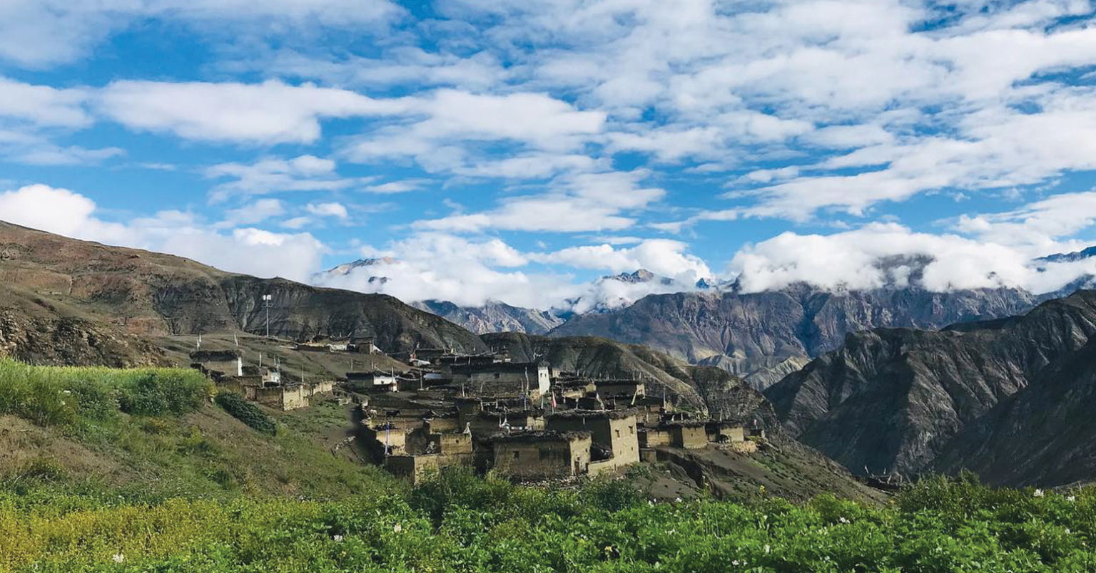 चीनले नाका प्रयोग गर्न नदिंदा डोल्पामा एक वर्षदेखि चामल ढुवानी ठप्प