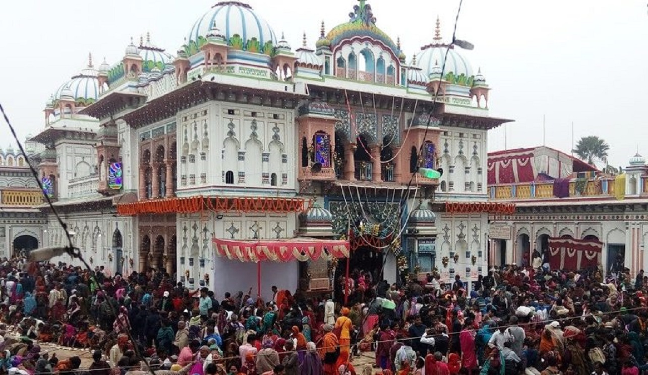 दर्शनार्थीका लागि खुला गरियाे जानकी मन्दिर