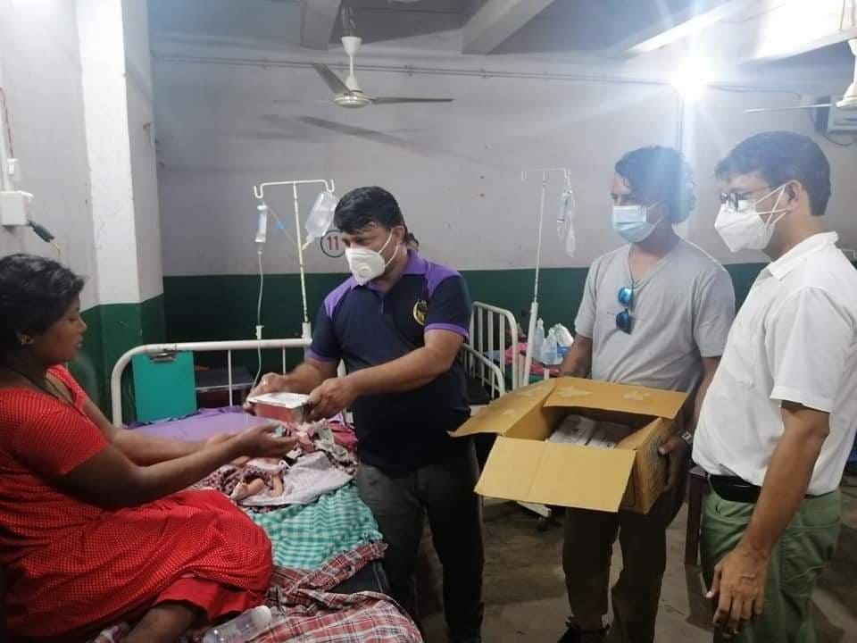 कोसी अस्पतालका बिरामी कुरुवालाई निःशुल्क खाना