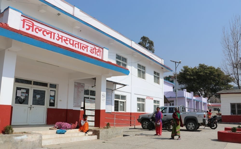 डोटी अस्पतालमा आईसीयू र भेन्टिलेटर जडानकाे तयारी