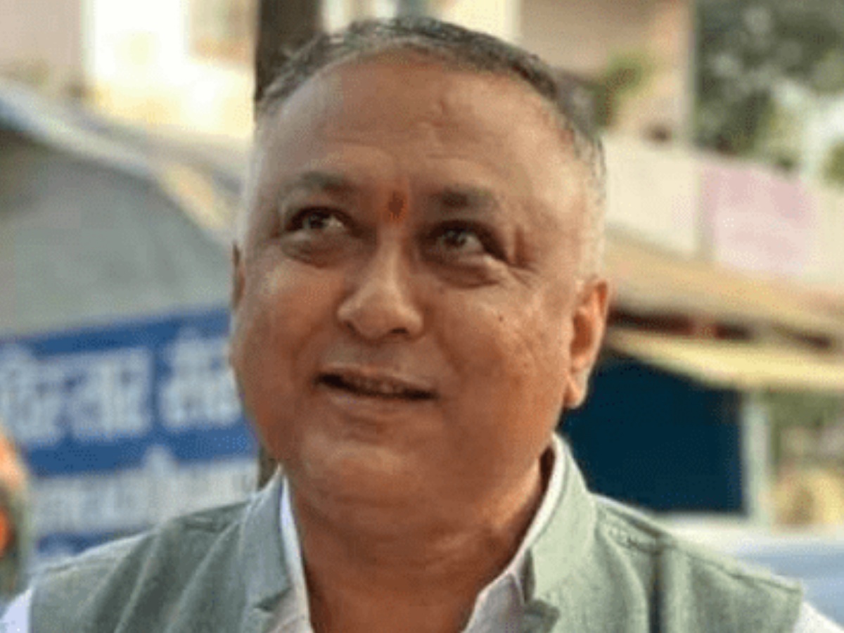 मेचीनगर प्रमुख कोरोना उपचारका लागि भारत
