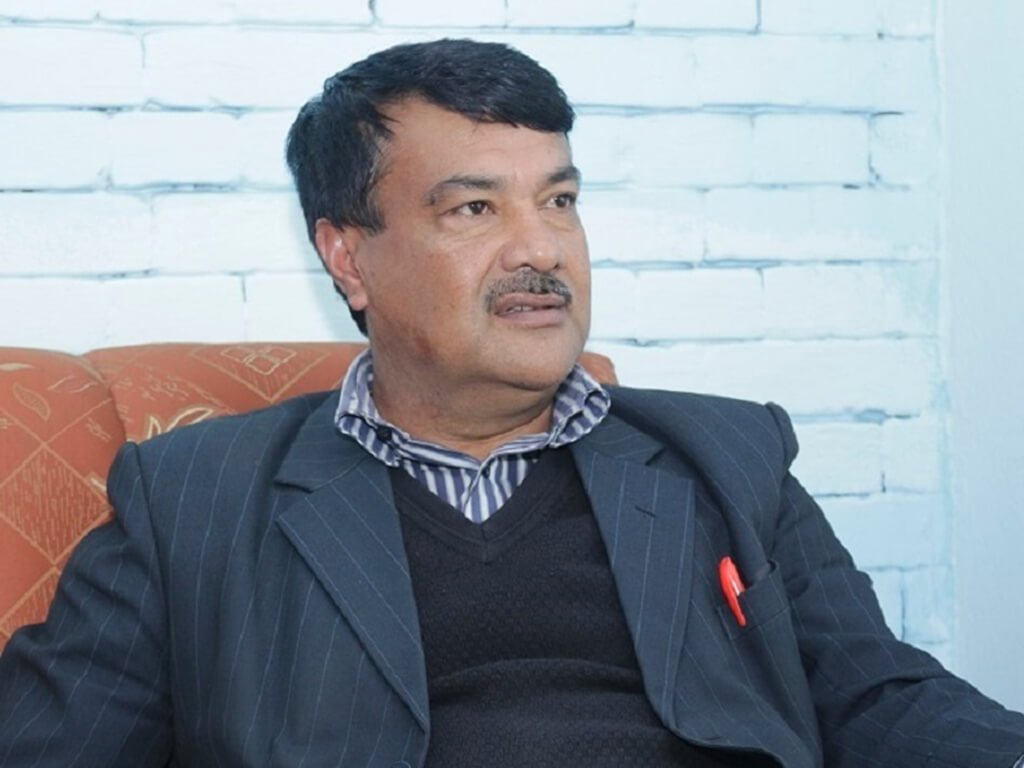 पूर्वमन्त्री विश्वकर्मालाई आईसीयूबाट भेन्टिलेटरमा सारियो, उपचारमा सहयोग गर्न प्रधानमन्त्रीलाई आग्रह
