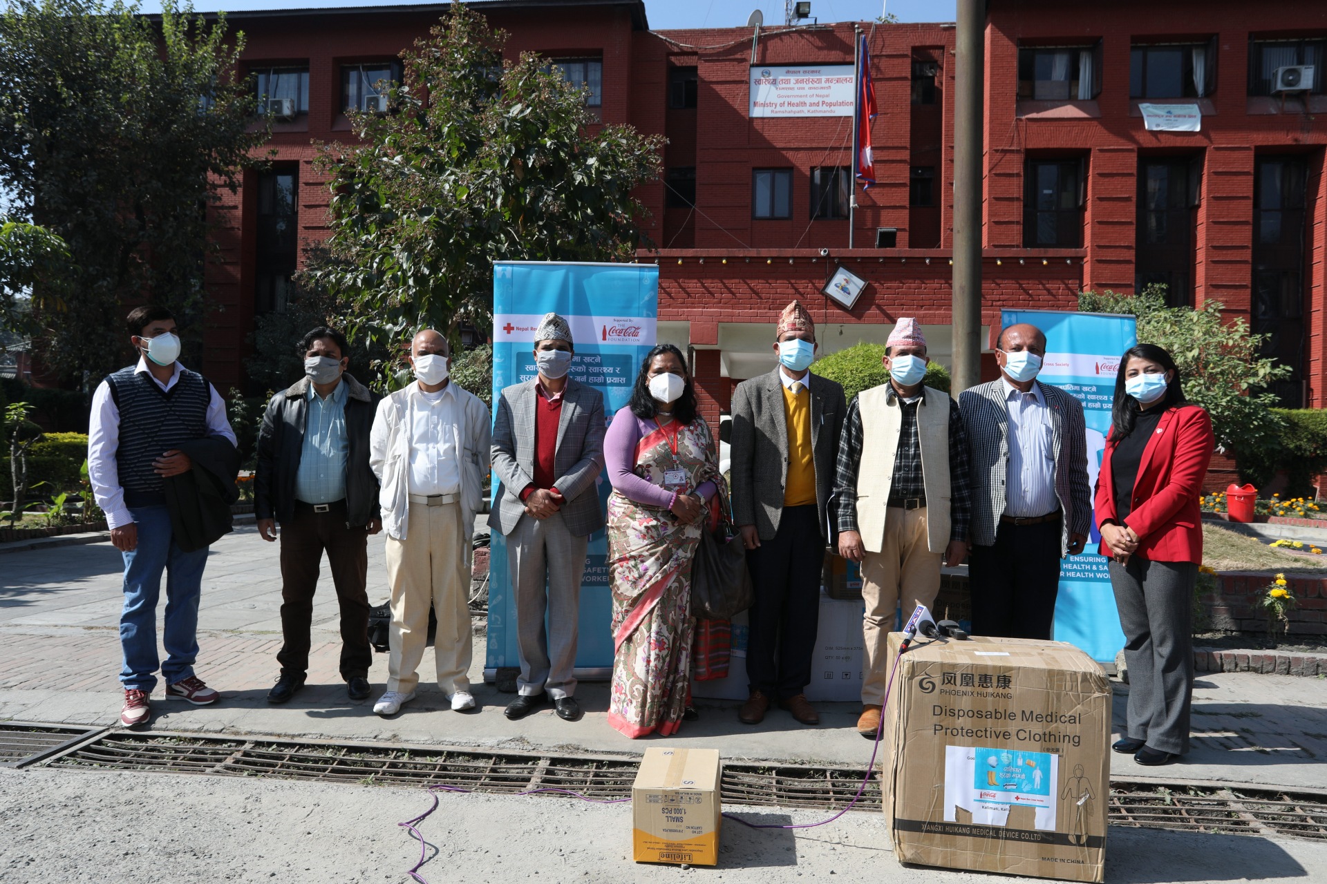नेपाल रेडक्रस सोसाइटी र कोका—कोला नेपालको दोस्रो चरणको भेन्टिलेटर र सुरक्षा सामग्री वितरण शुरु