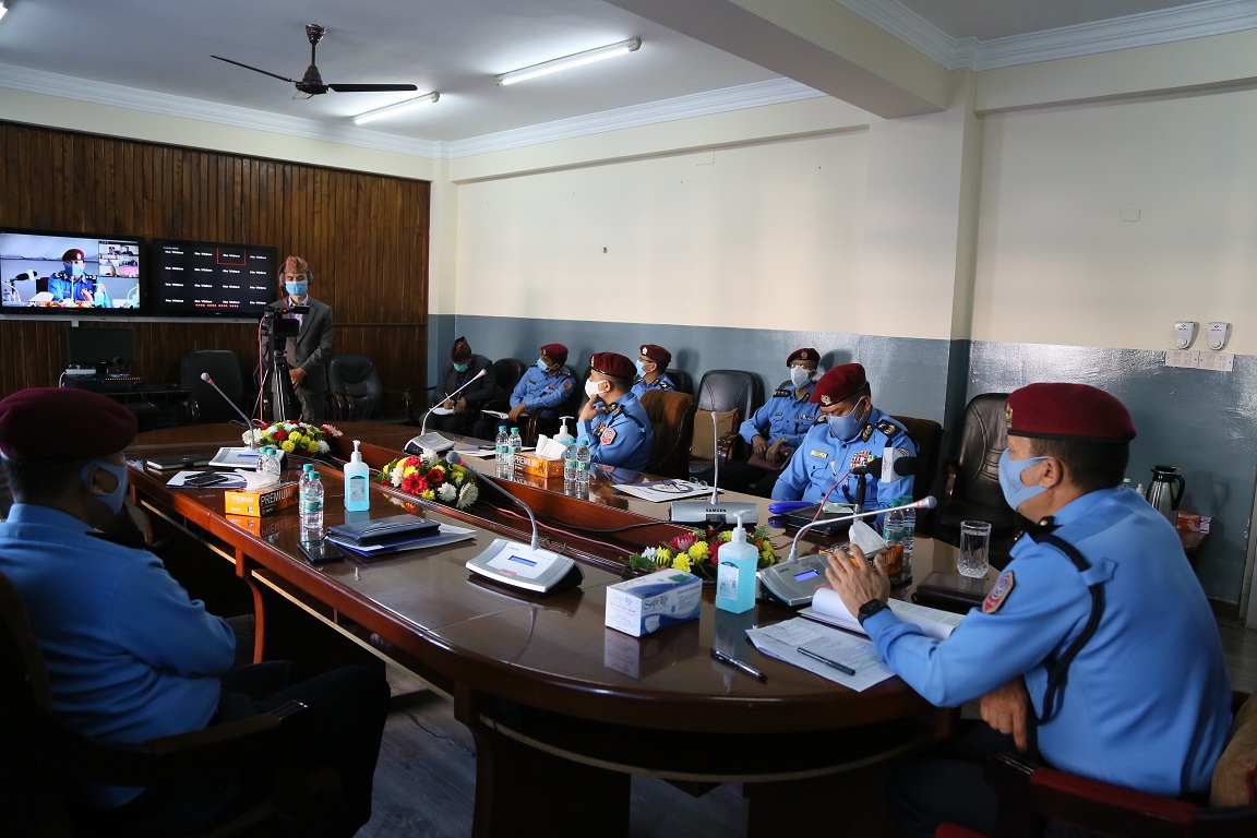 ७७ वटै जिल्लाका प्रहरी प्रमुख र सरकारी वकिल कार्यालयका प्रमुखहरूलाई निर्देशन