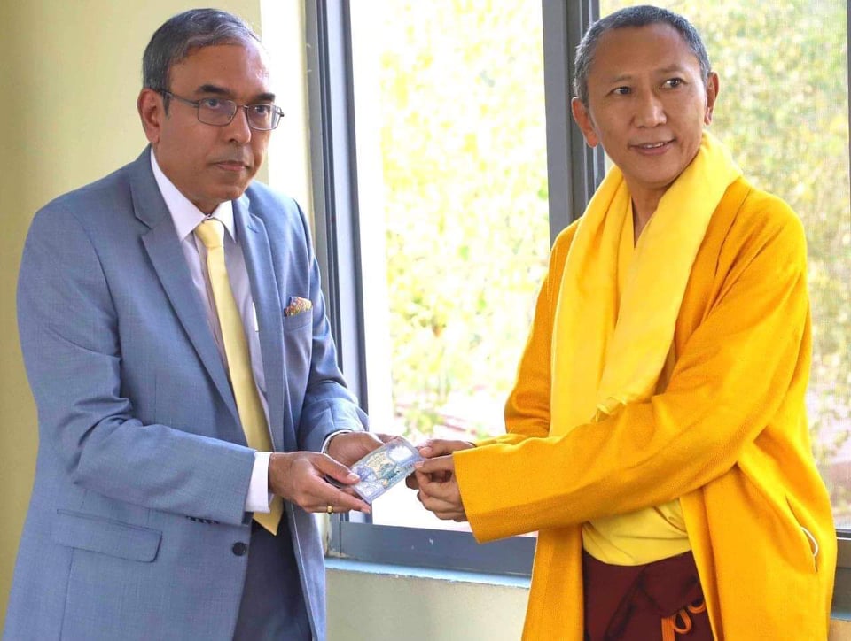 लुम्बिनीमा सार्कका महासचिव विराकुनले गरे एक रुपैयाँ सहयोग
