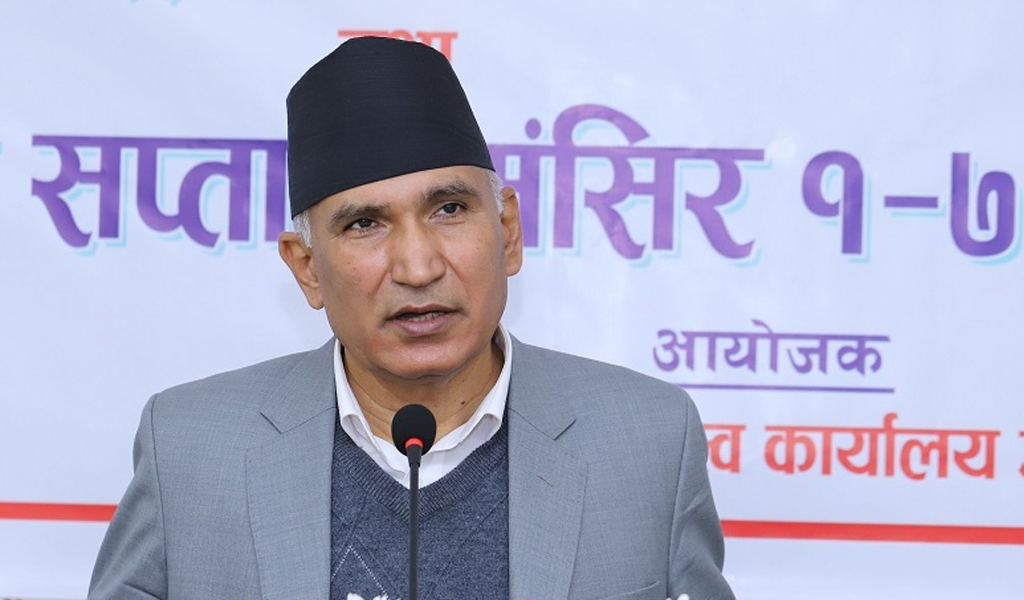 कर्मचारीलाई नागरिकको सेवकको रुपमा काम गर्न अर्थमन्त्रीको निर्देशन