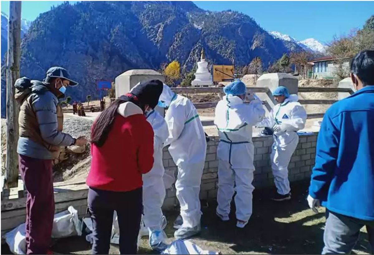 फेरि बढ्यो संक्रमणः शैक्षिक संस्था बन्द, अन्तरपालिका आवतजावतमा रोक