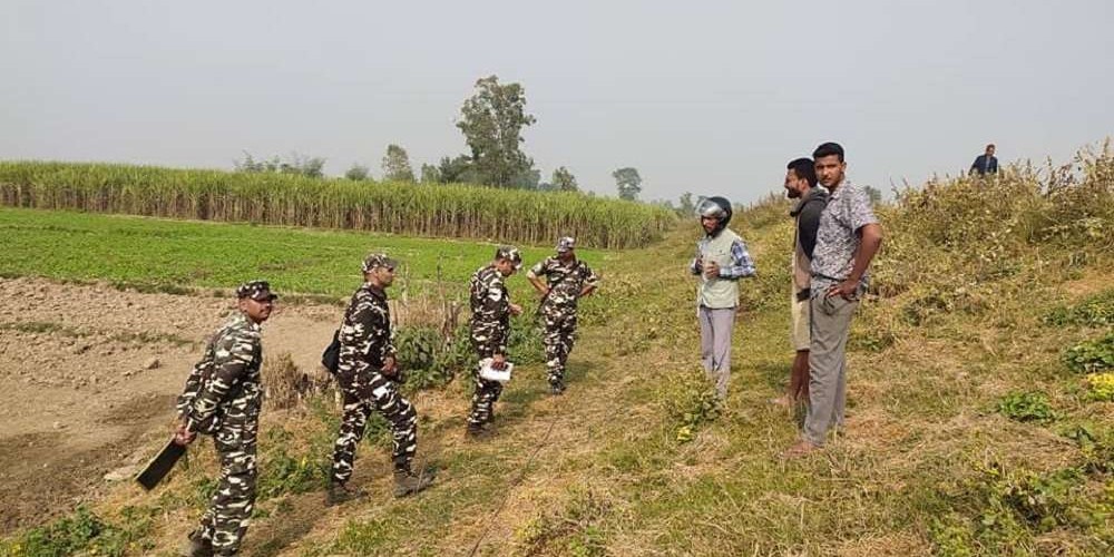 कञ्चनपुरका स्थानीयले लखेटे भारतीय सुरक्षाकर्मीलाई, गल्ती भएको भन्दै भारतीयले मागे माफी