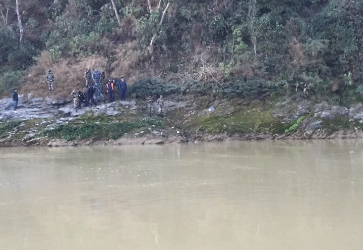 बिरामी बोकेको पिकअप त्रिशूलीमा खस्दा तीन बेपत्ता