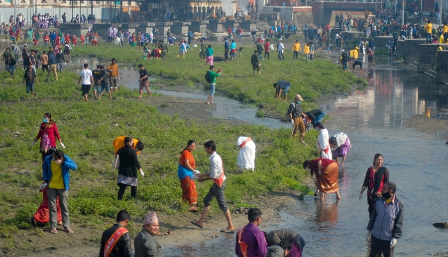 वाग्मती सफाइ महाअभियान: ४००औँ हप्ताको कार्यक्रम सान-साना समूहमा