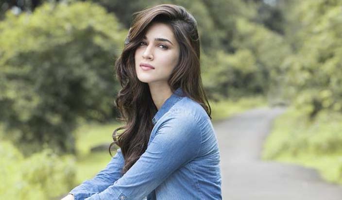 कृति सेननलाई कोरोना पुष्टि