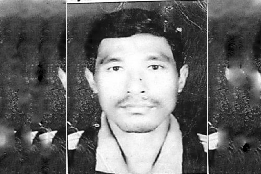 शिक्षकको घाँटी रेटेर हत्या : लमजुङमा मुक्तिनाथ अधिकारीको हत्या घटनाको झल्को