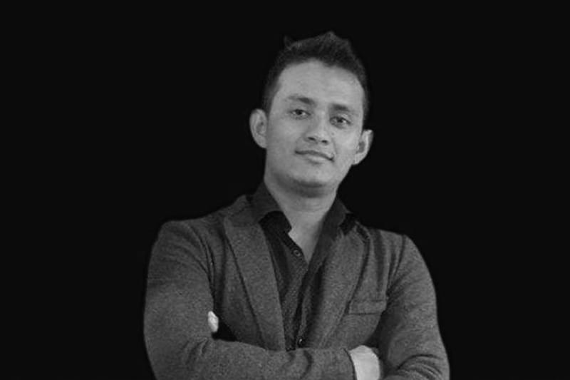 बेलायत बस्दै आएका गायक केसीले गरे आत्महत्या