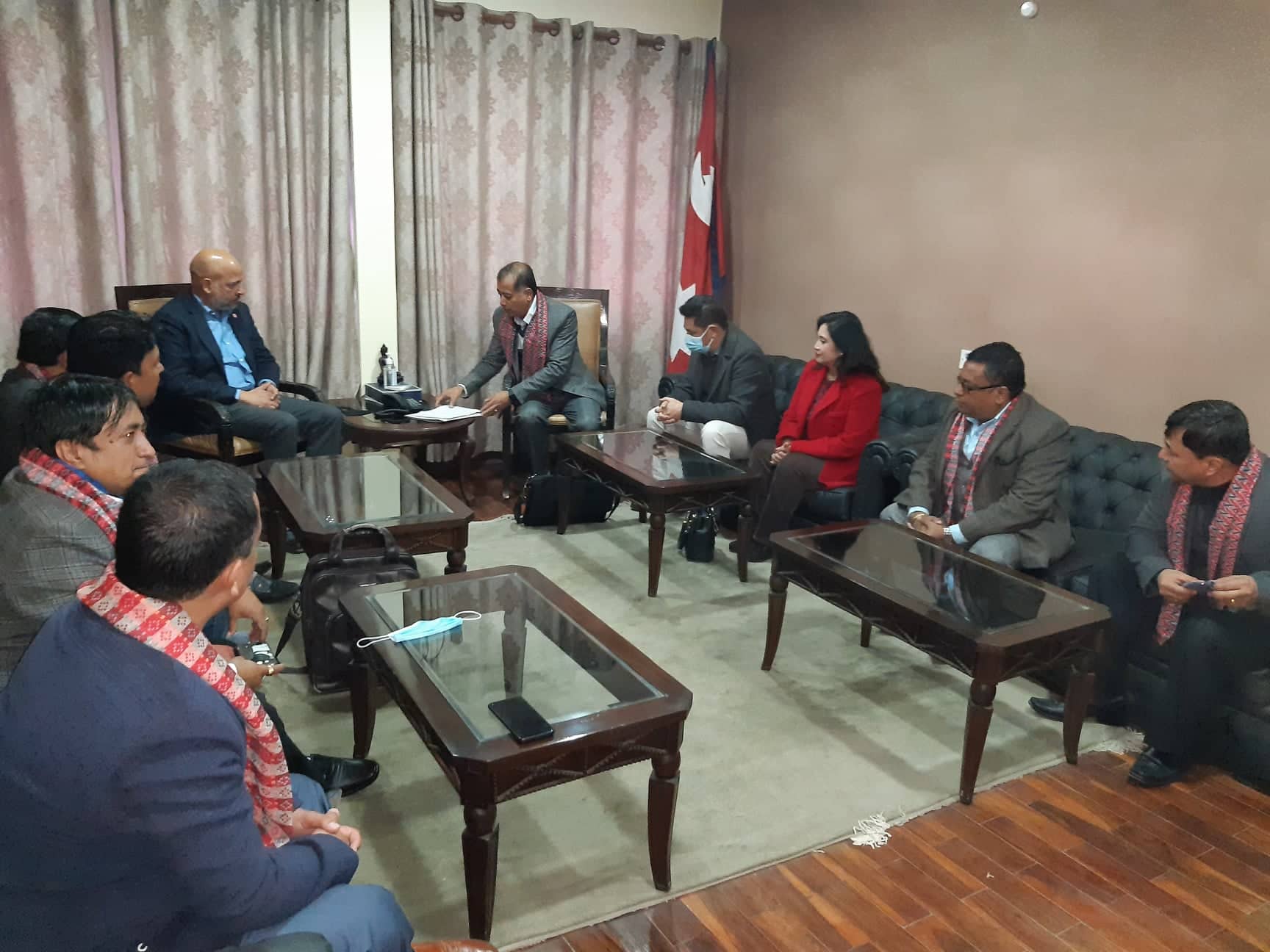 सुन आयातमा कोटा हटाउन व्यवसायीको माग