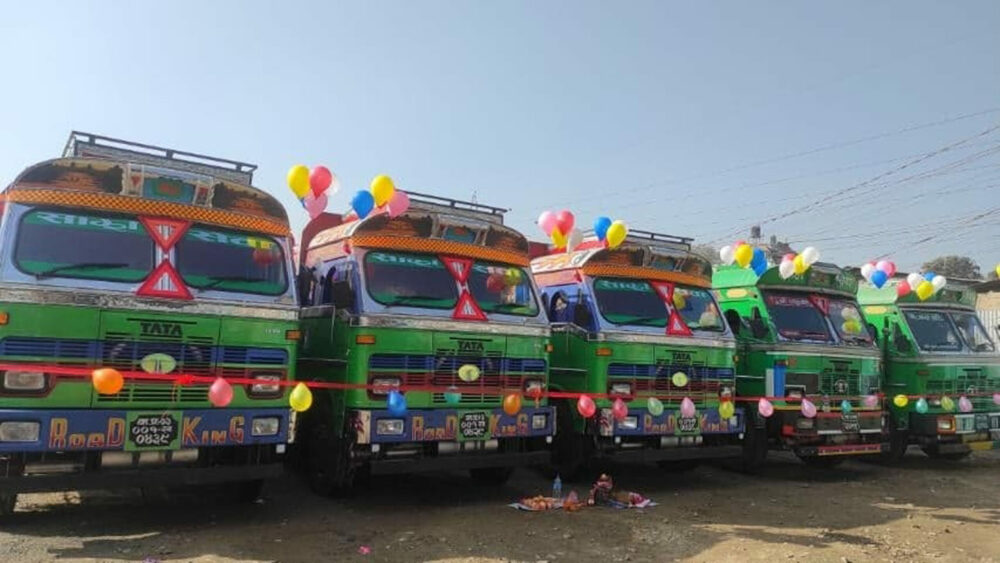 साझाका पाँच ट्याङ्कर संचालन