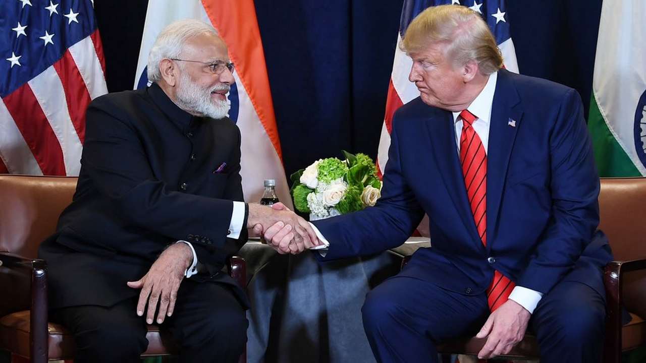 ट्रम्पलाई मोदीको आग्रह : ‘शान्तिपूर्ण सत्ता हस्तान्तरण गर्नुस्’