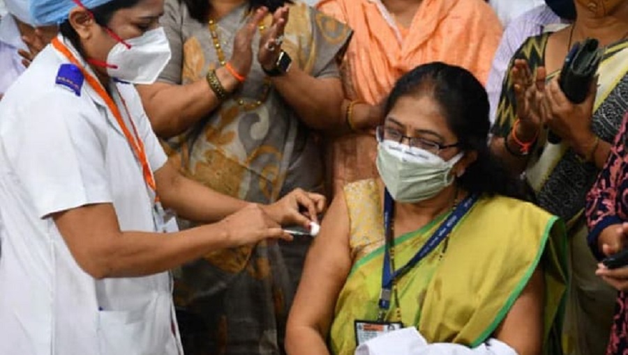 खोपपछि भारतमा काेभिड संक्रमण र मृत्युदर घट्दाे