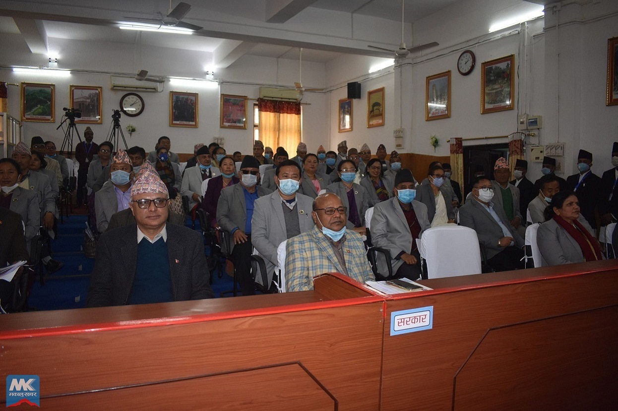 सत्तापक्षकै सांसदद्वारा प्रदेश सभा बैठक अवरुद्ध