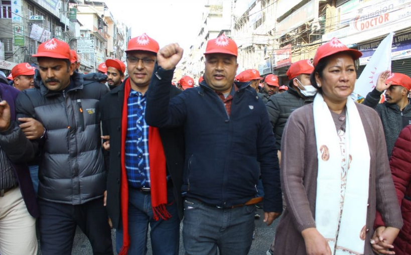 प्रदर्शनबाटै दाहाल–नेपाललाई ओलीको चुनौती
