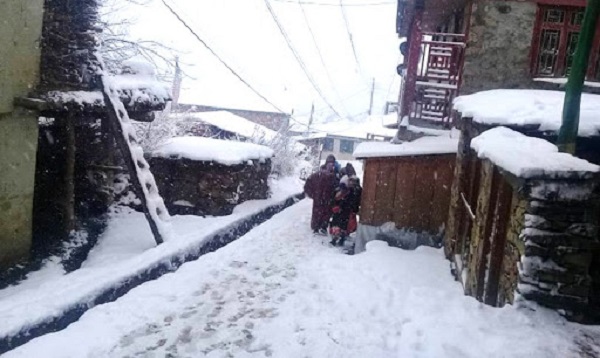 वर्षा र हिमपात कृषक खुशी