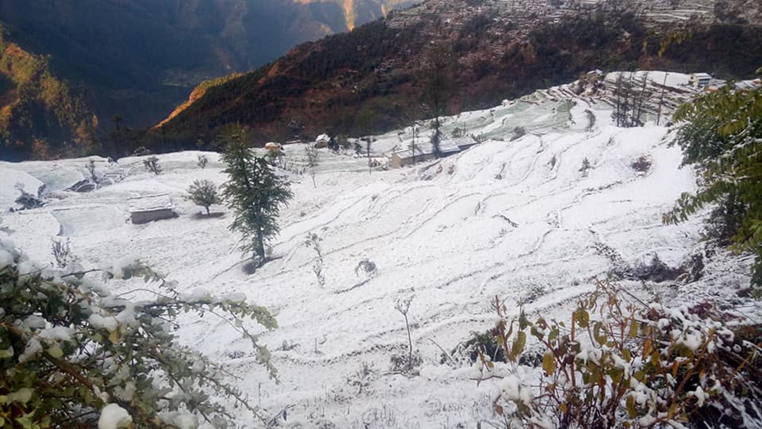हेटौंडा-काठमाडौं यातायात अवरुद्ध