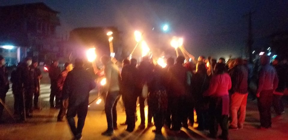 आमहडताल सफल पार्न प्रचण्ड माधव समुहको मसाल जुलुस